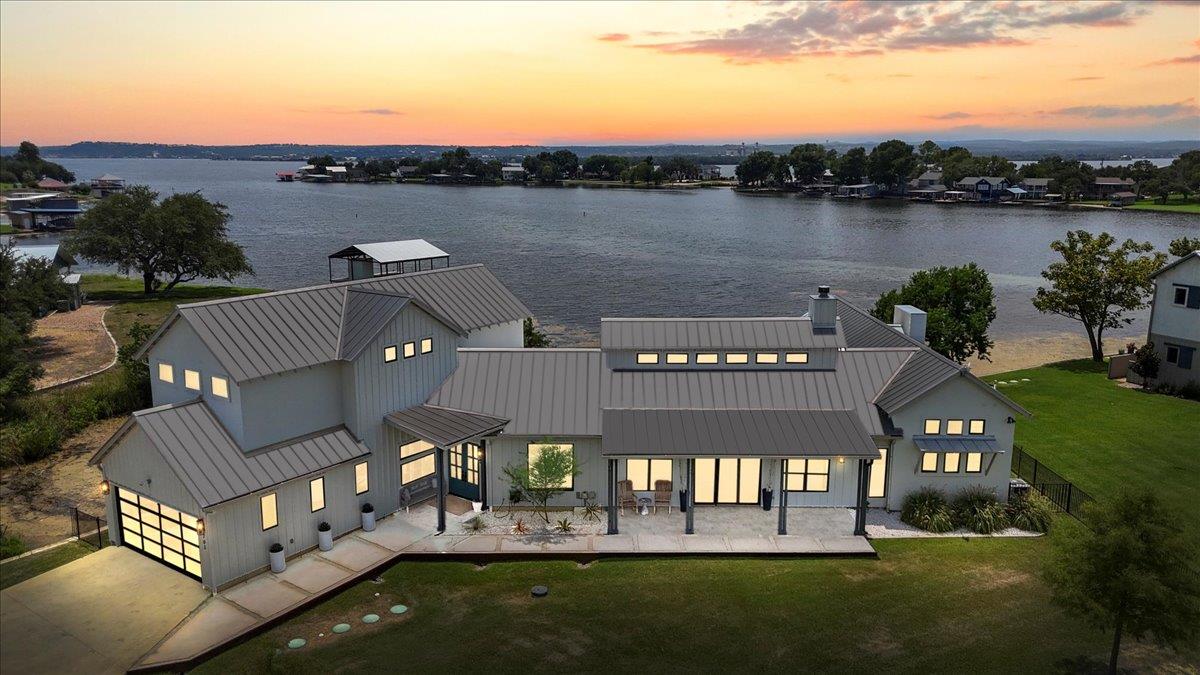 703 Woodland Hills Dr, Granite Shoals, TX 78654