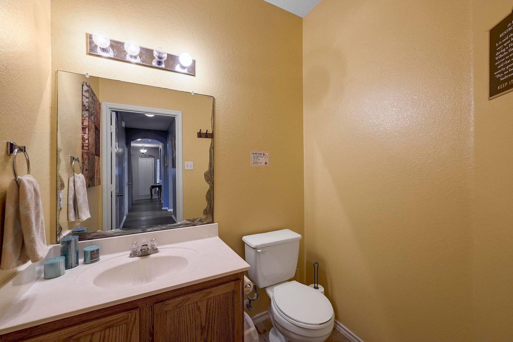 118 Floating Leaf Dr, Hutto, TX 78634