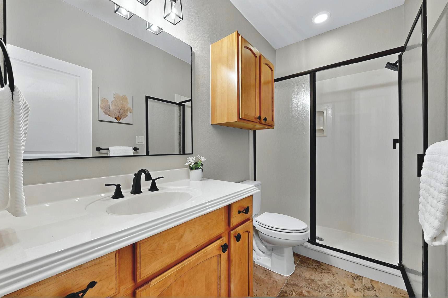 104 Standing Oak Dr, Georgetown, TX 78633