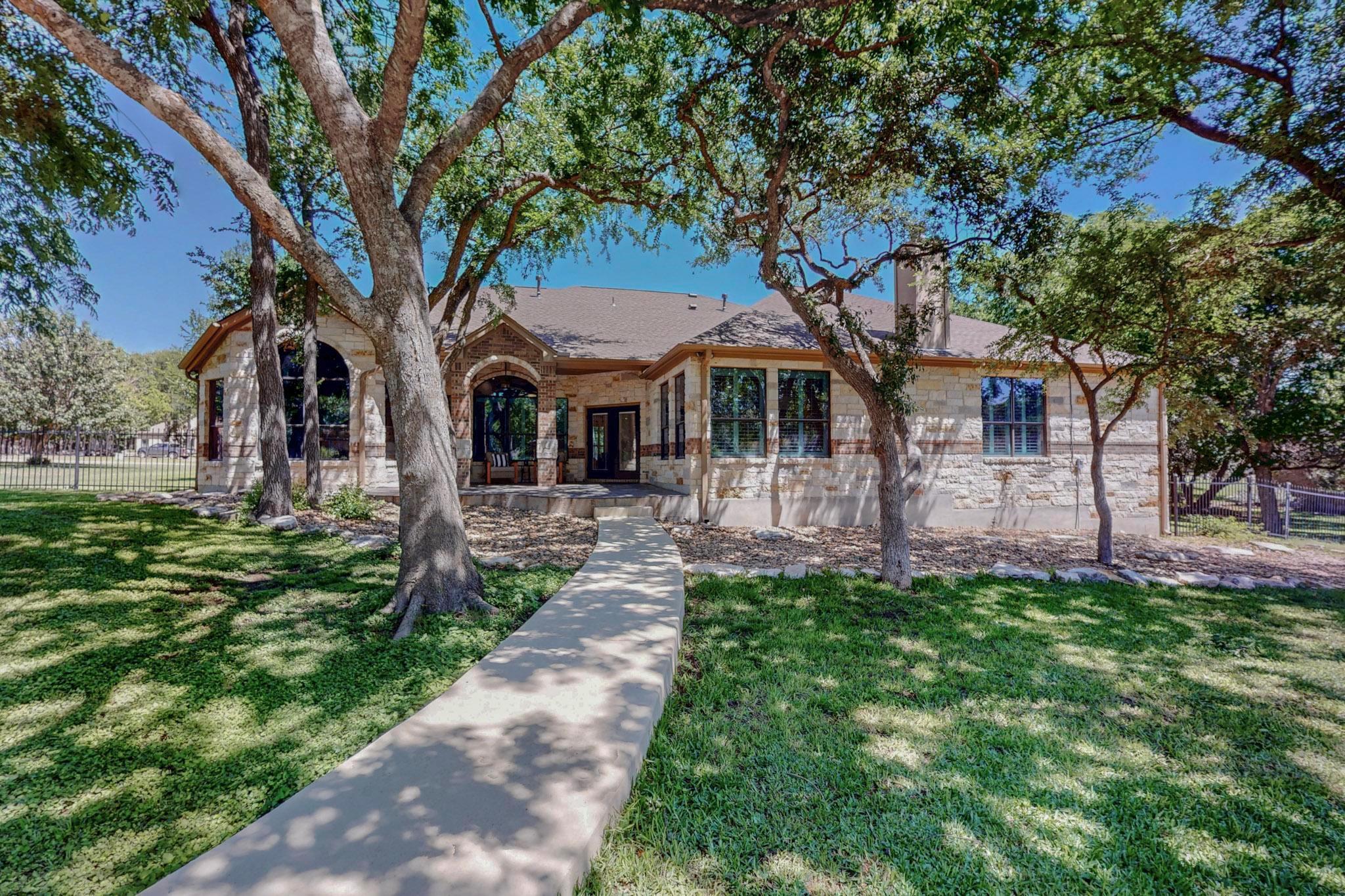 104 Standing Oak Dr, Georgetown, TX 78633