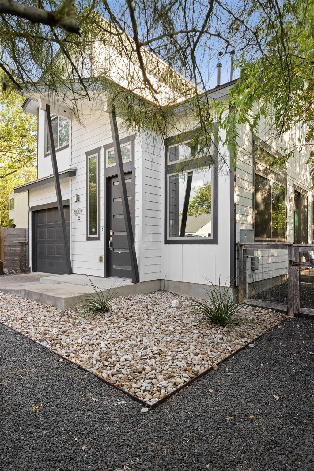 5007 Delores Ave # B, Austin, TX 78721