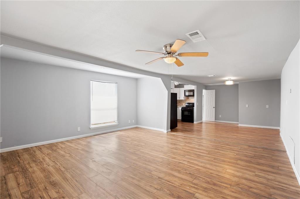 1200 Walnut Ave, Austin, TX 78702