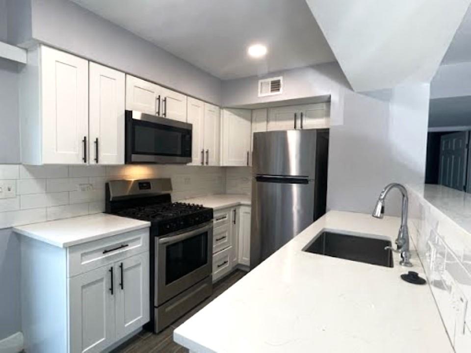 2504 Manor Cir # A, Austin, TX 78723