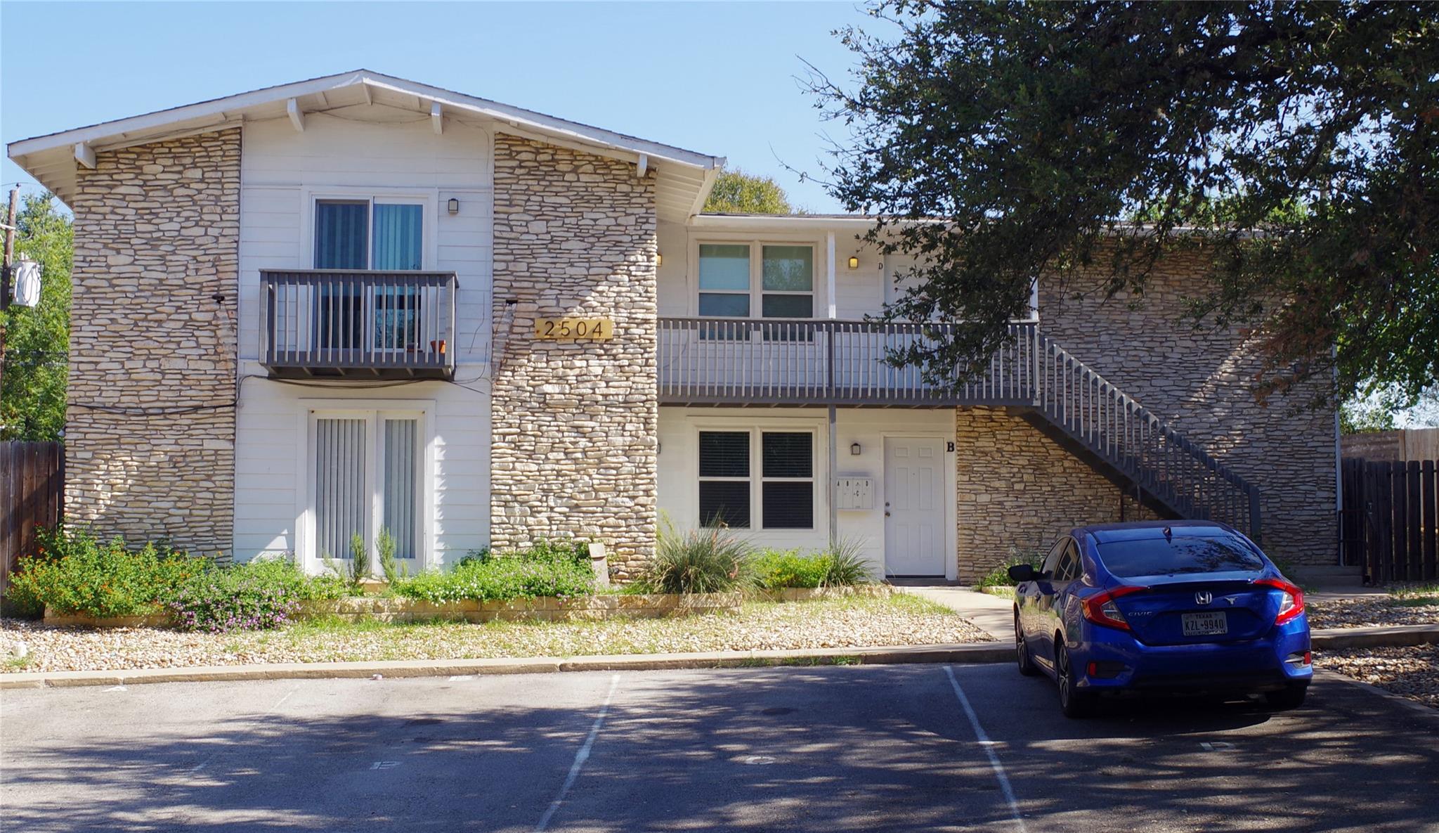 2504 Manor Cir # A, Austin, TX 78723