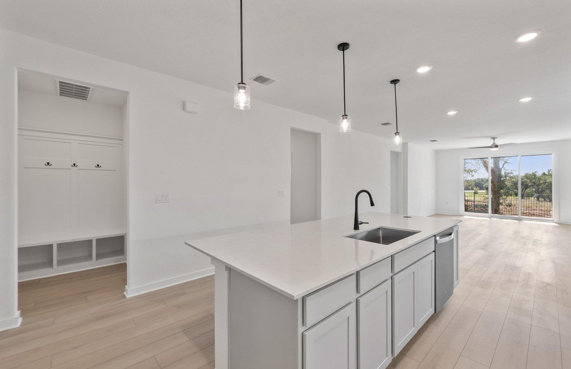 120 Adlai Ave, Georgetown, TX 78633