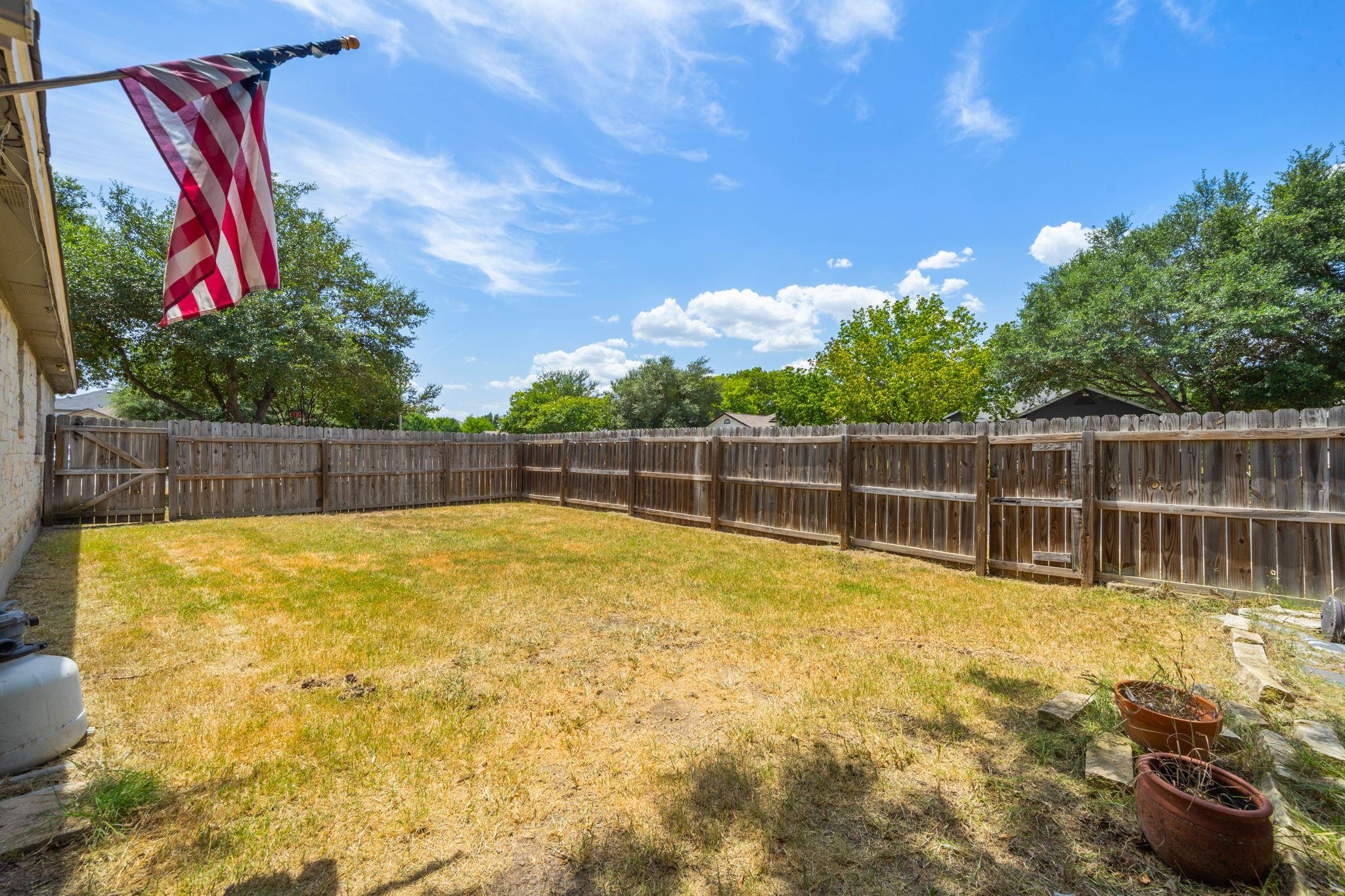 301 Zebra Dr, Kyle, TX 78640