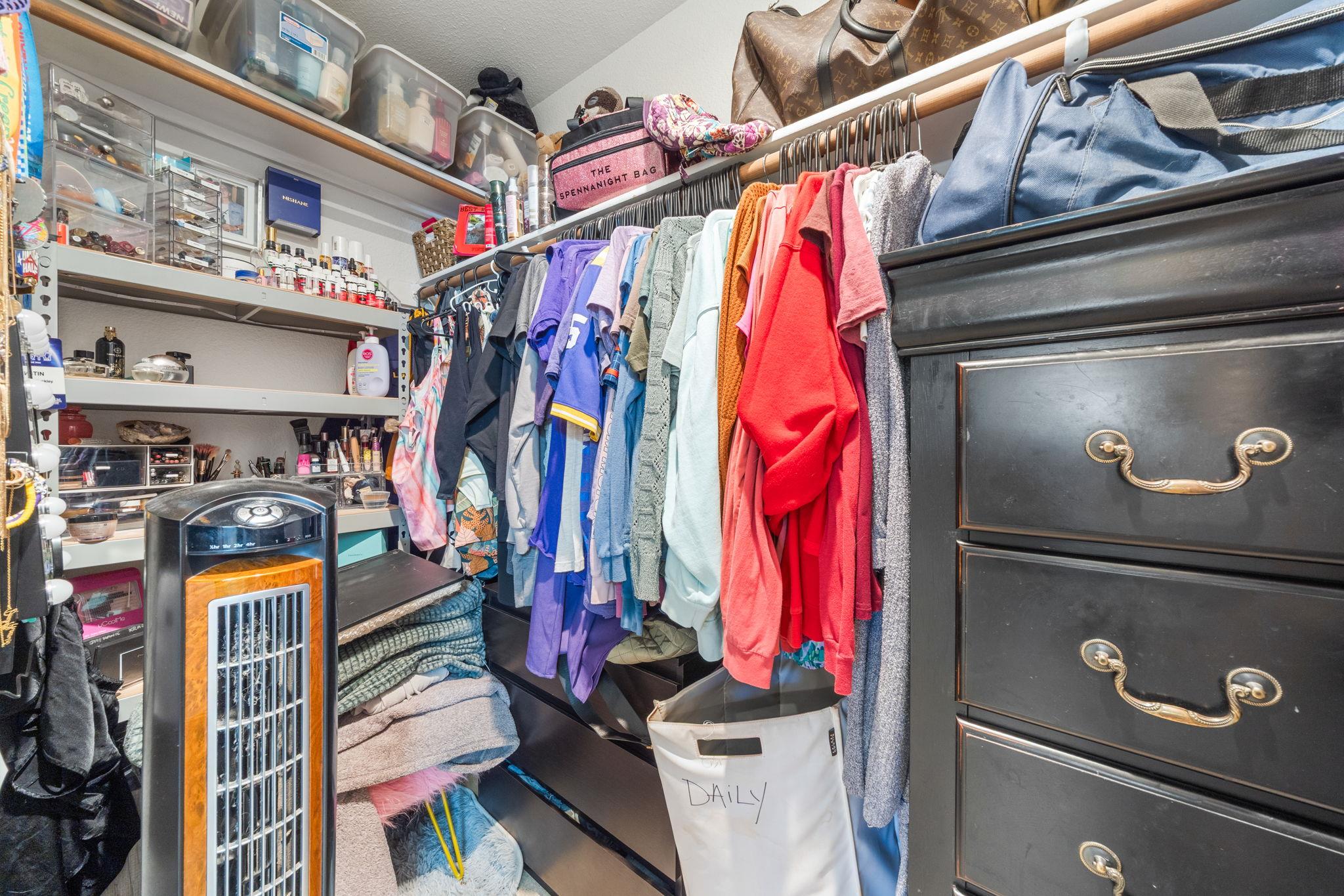 301 Zebra Dr, Kyle, TX 78640