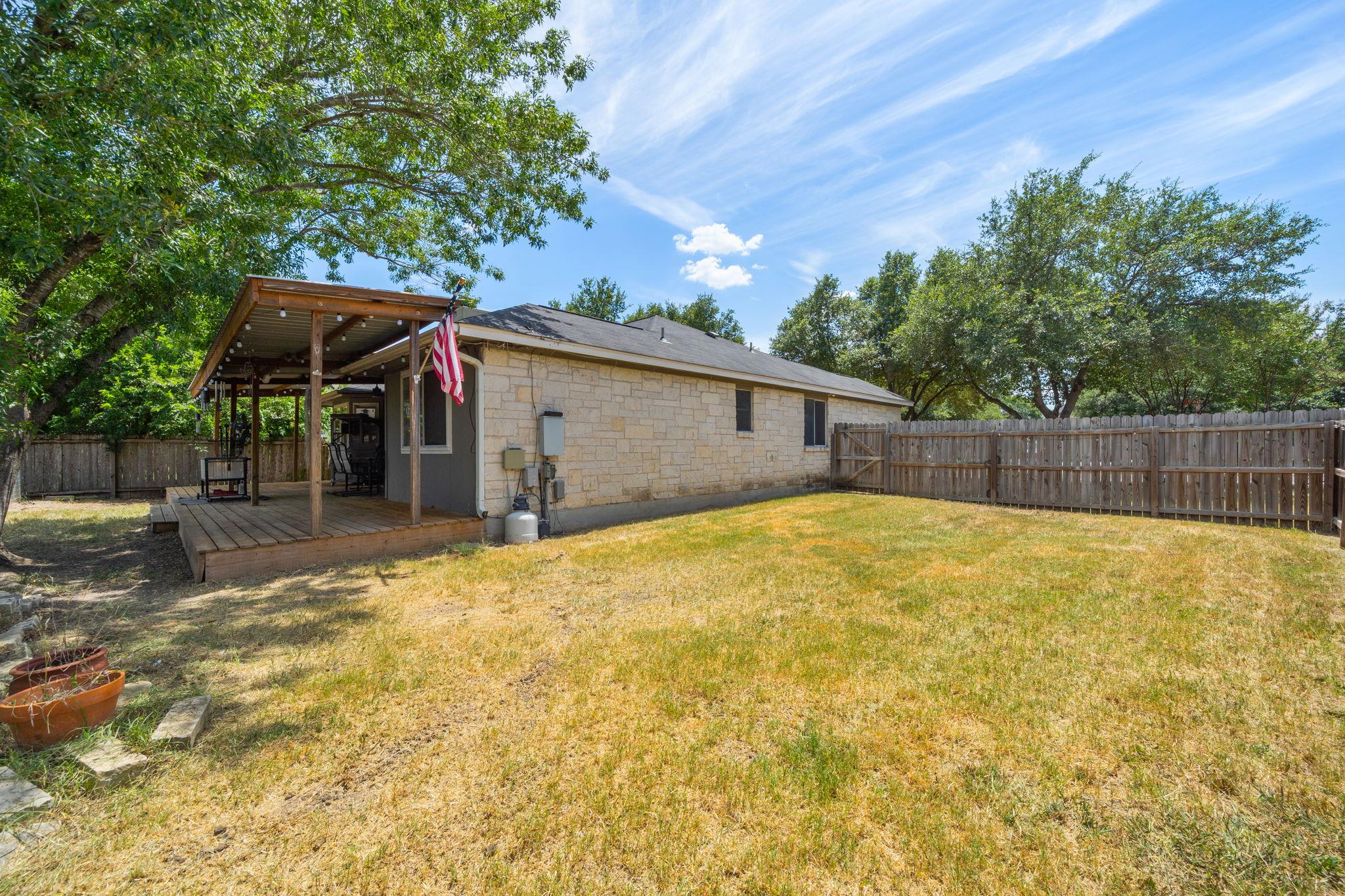 301 Zebra Dr, Kyle, TX 78640