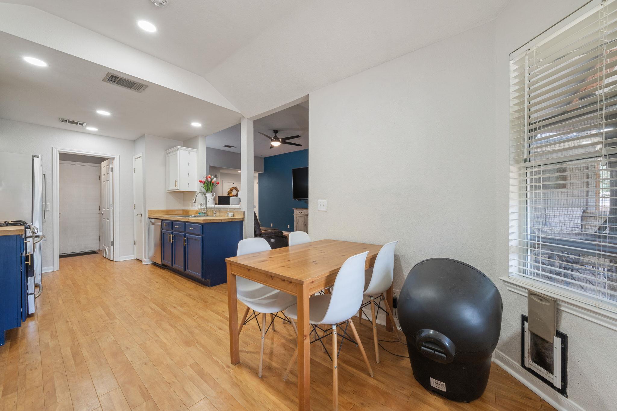 301 Zebra Dr, Kyle, TX 78640