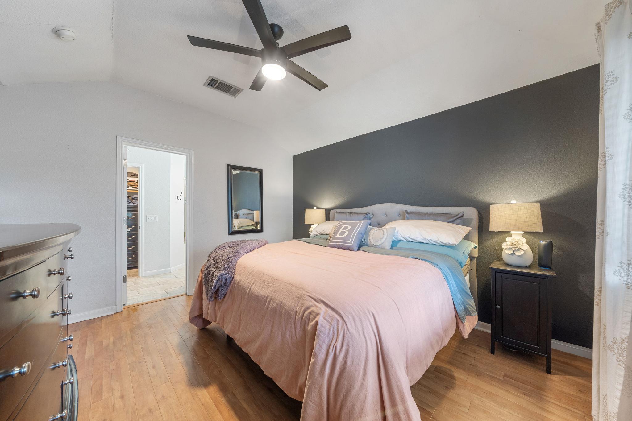 301 Zebra Dr, Kyle, TX 78640