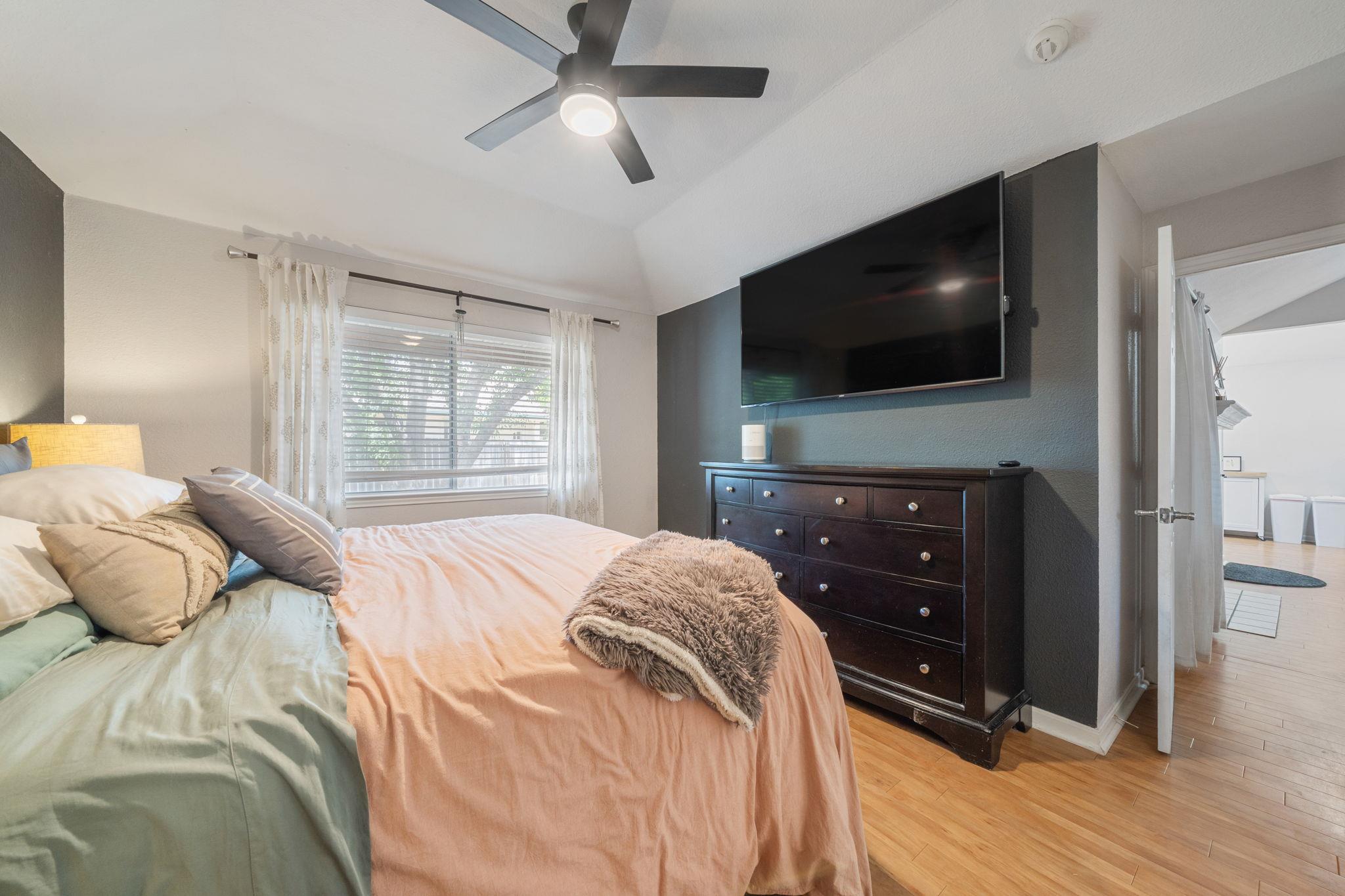 301 Zebra Dr, Kyle, TX 78640