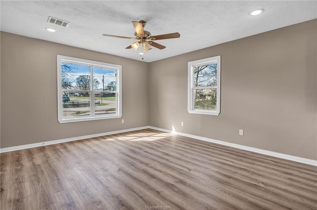 508 N Oneal St, Caldwell, TX 77836