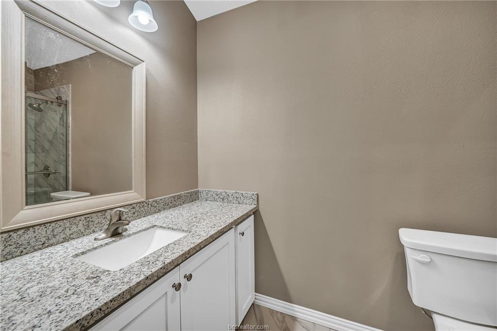 508 N Oneal St, Caldwell, TX 77836