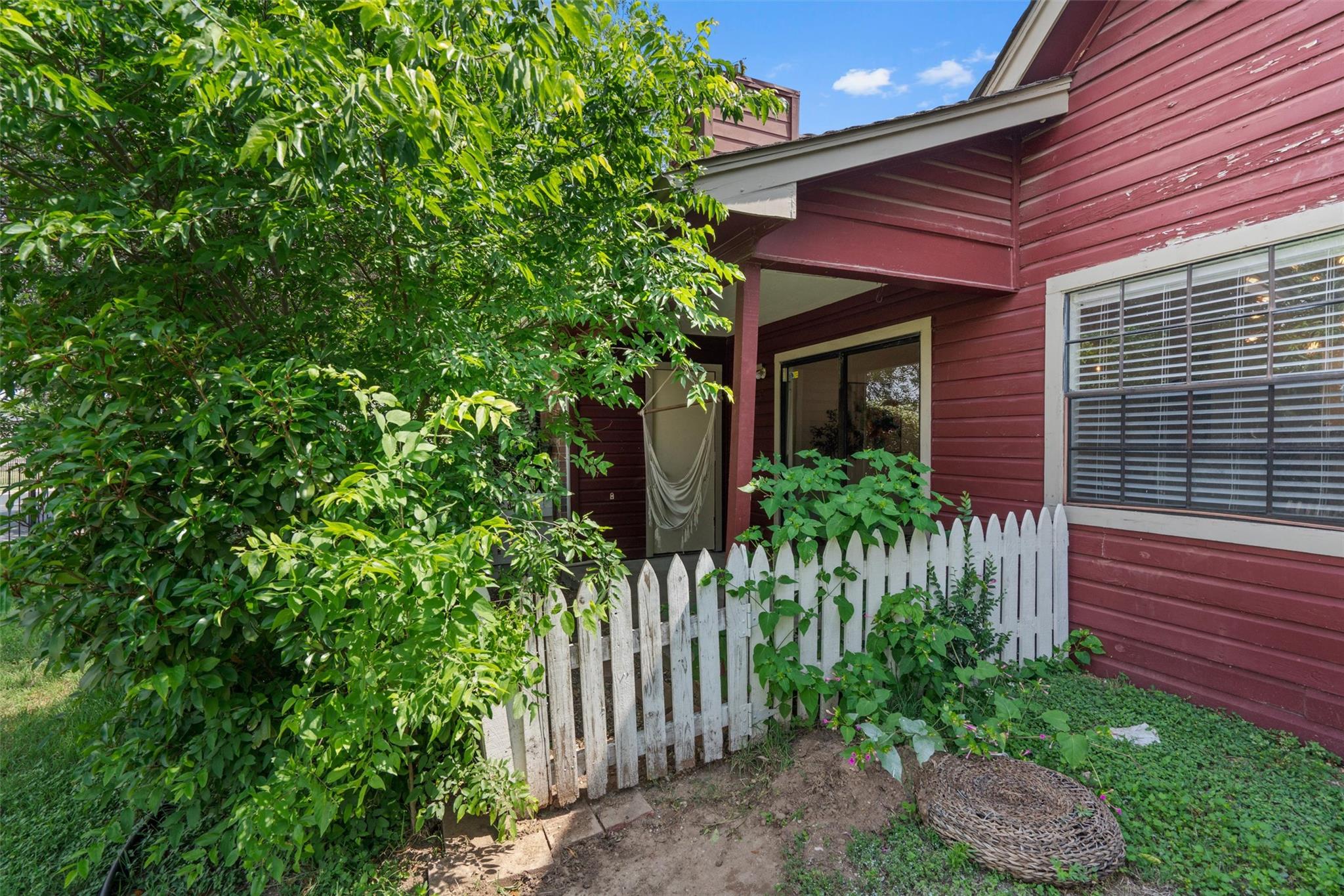1601 FaroDr # 1102, Austin, TX 78741