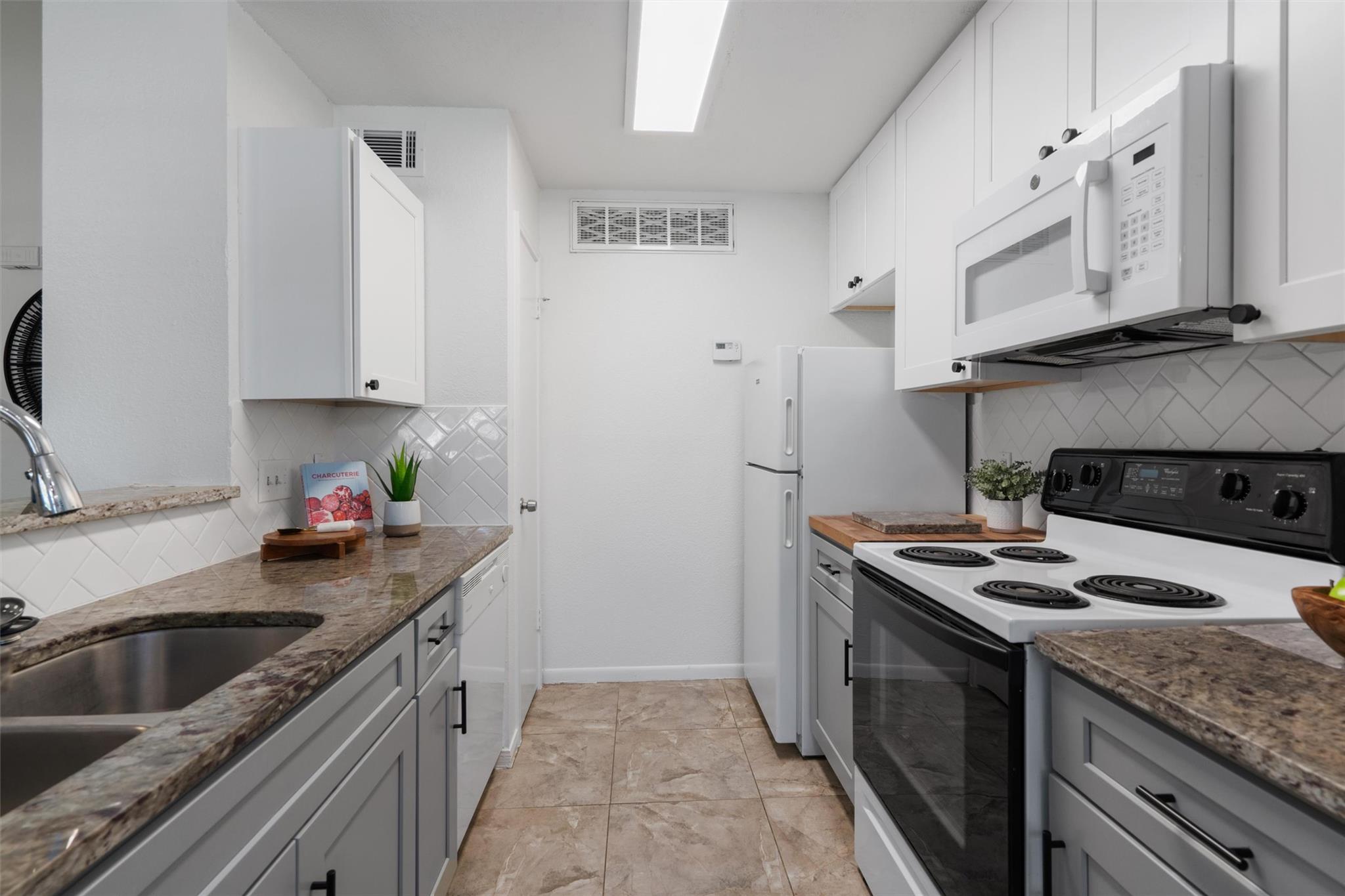 1601 FaroDr # 1102, Austin, TX 78741