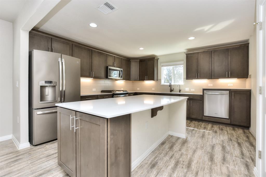220 Comal Ln, Georgetown, TX 78633