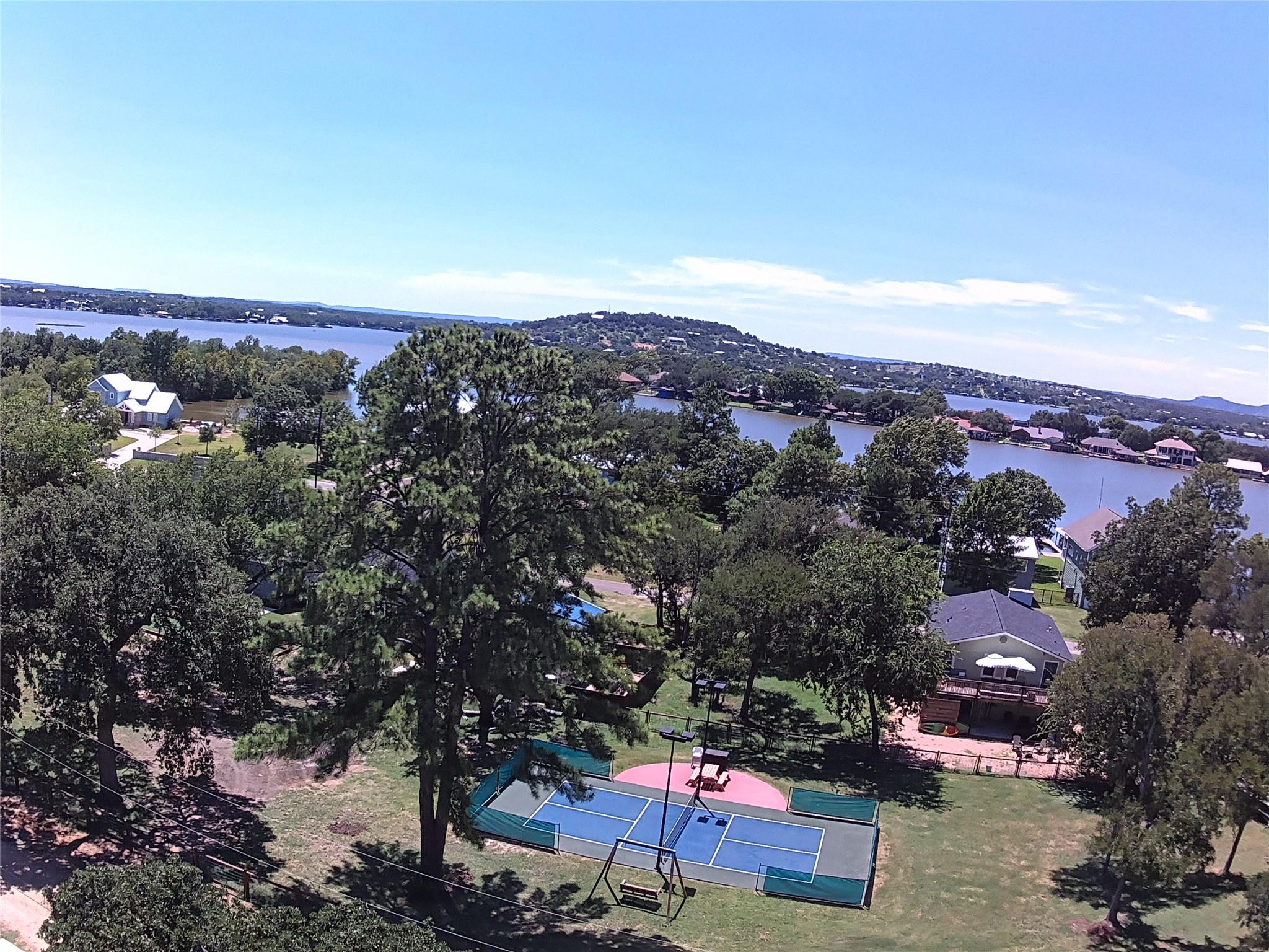 1899 Viewcrest Dr, Granite Shoals, TX 78654