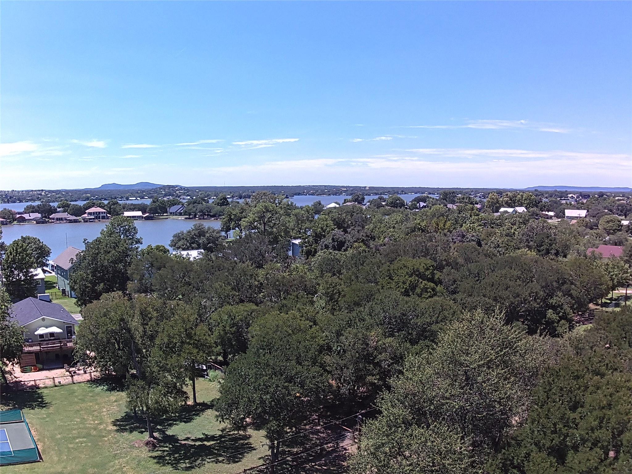 1899 Viewcrest Dr, Granite Shoals, TX 78654