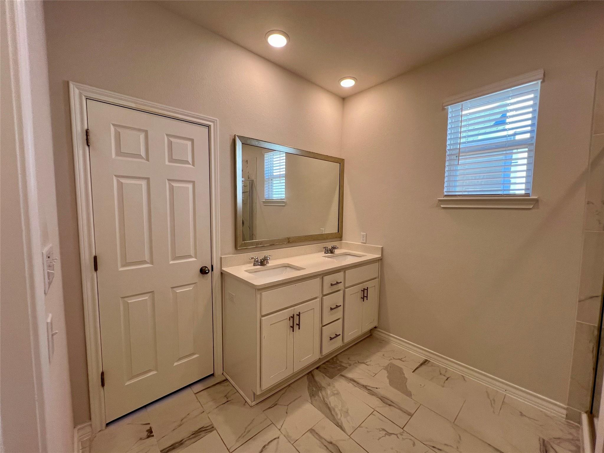 2907 Salvidar Bnd # 125, Austin, TX 78728