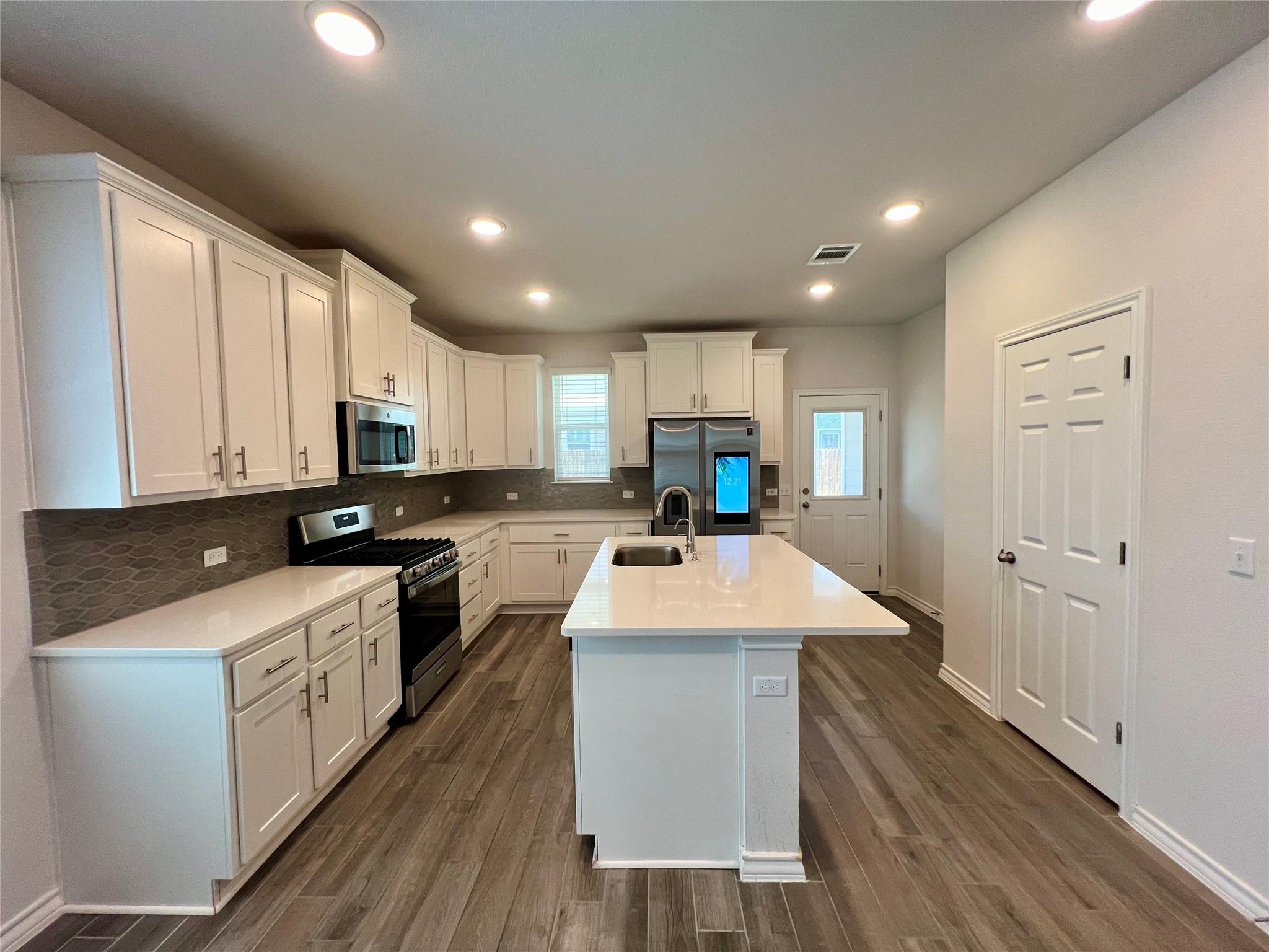 2907 Salvidar Bnd # 125, Austin, TX 78728