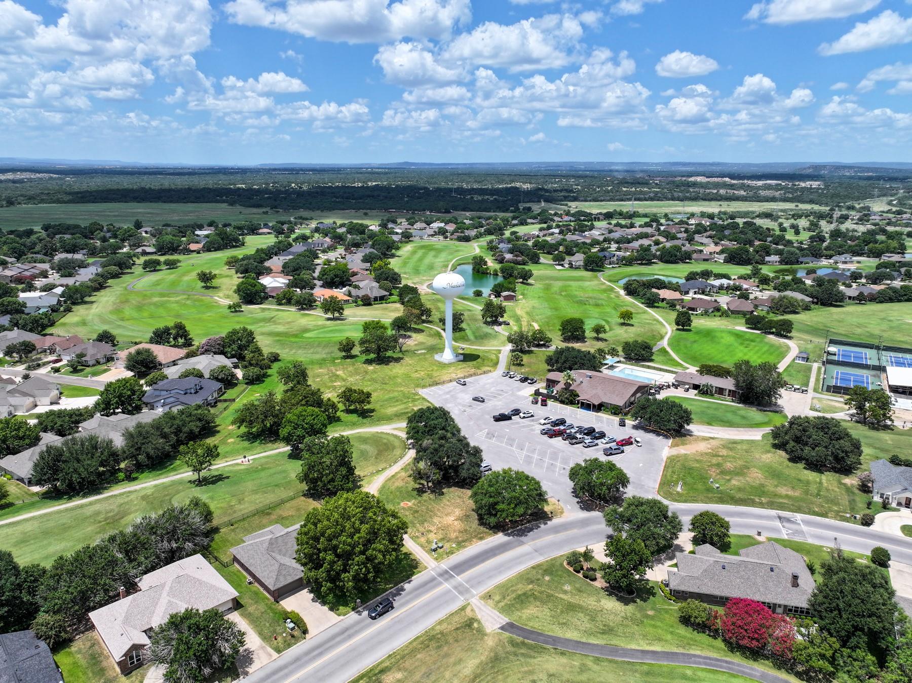 183 Cypress Pt, Meadowlakes, TX 78654