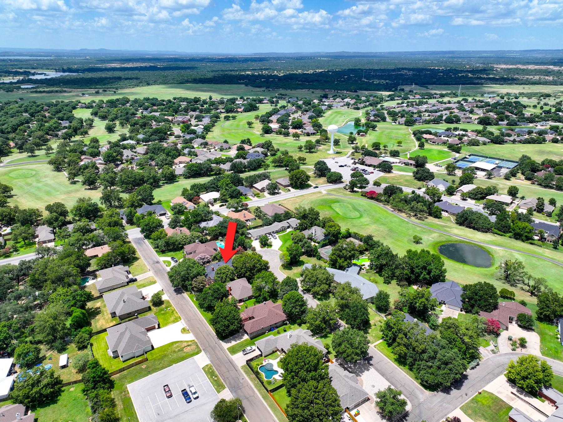 183 Cypress Pt, Meadowlakes, TX 78654