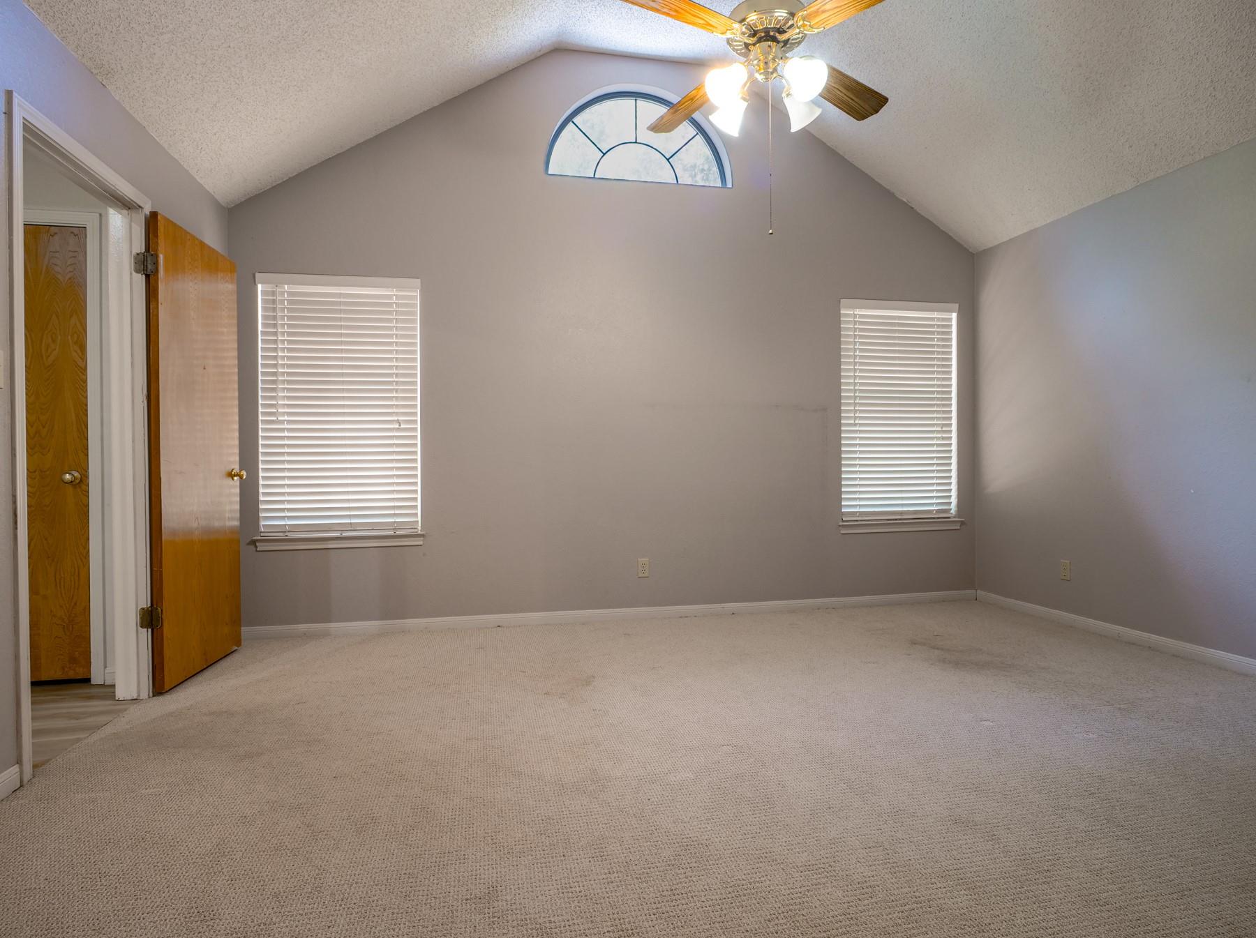 183 Cypress Pt, Meadowlakes, TX 78654