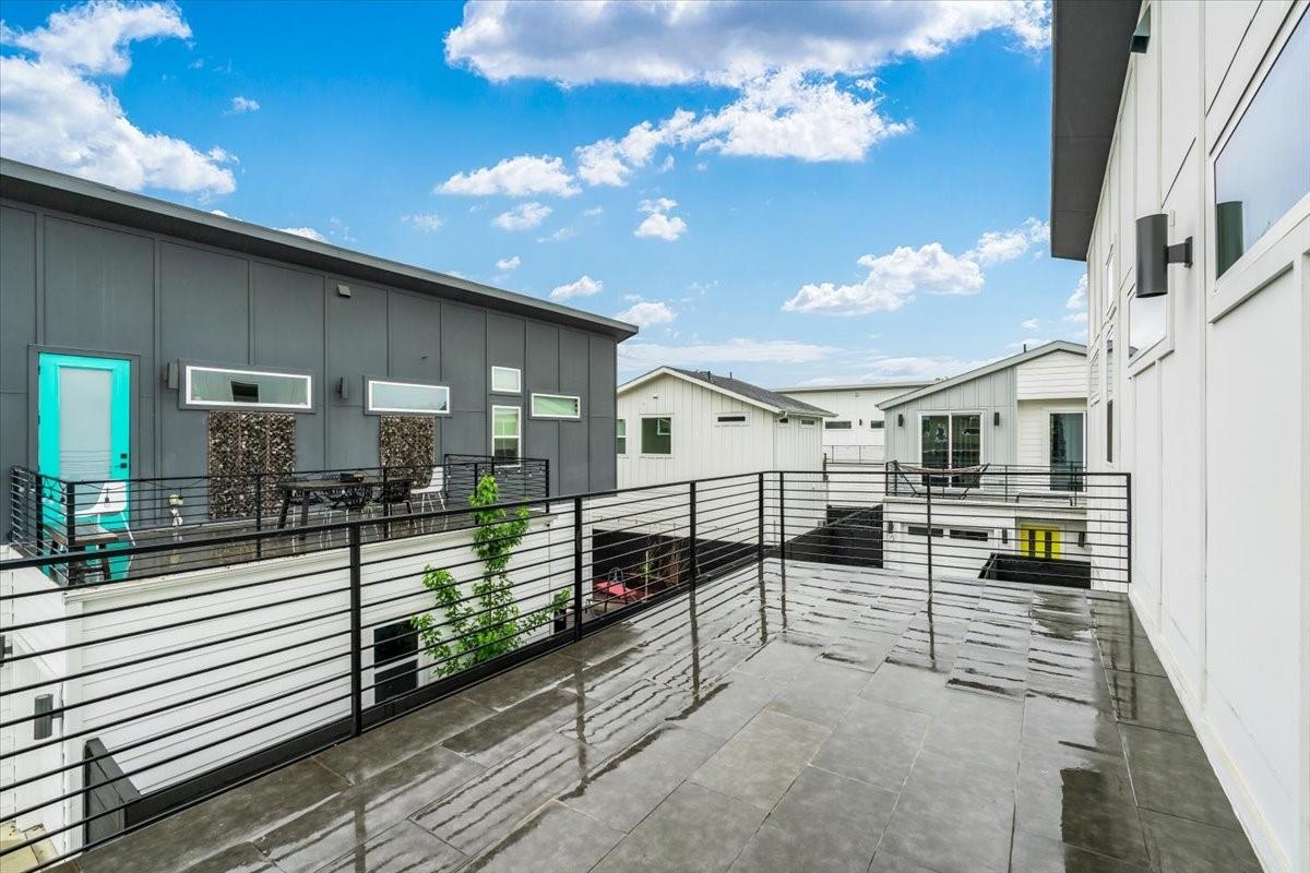 6300 Santos St # 3, Austin, TX 78741