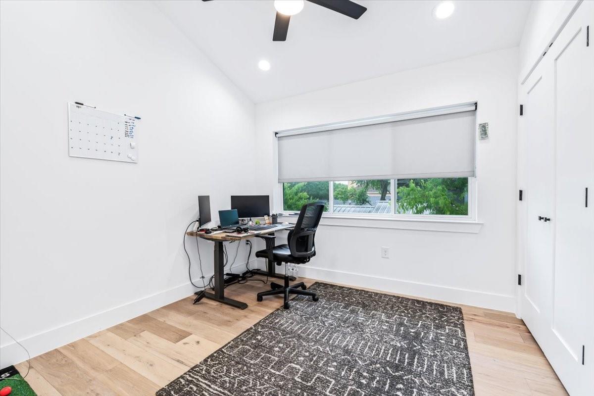 6300 Santos St # 3, Austin, TX 78741