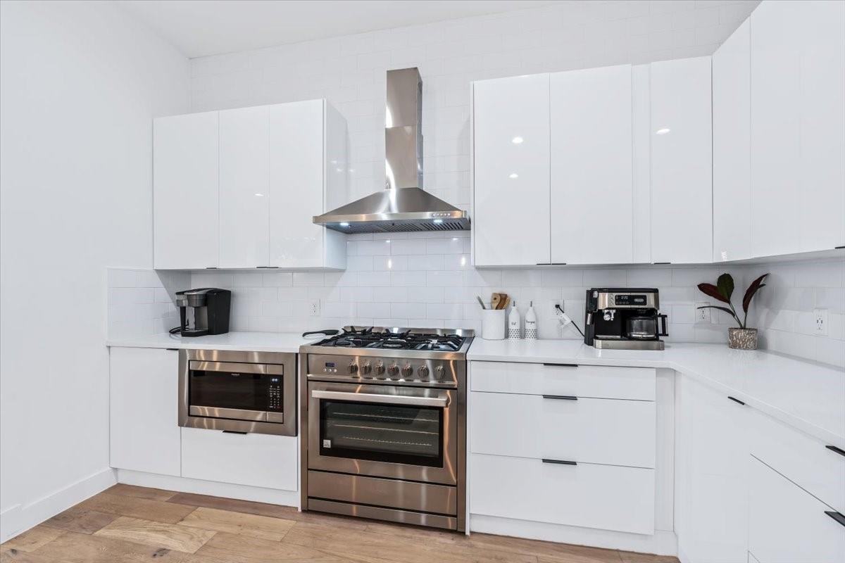 6300 Santos St # 3, Austin, TX 78741