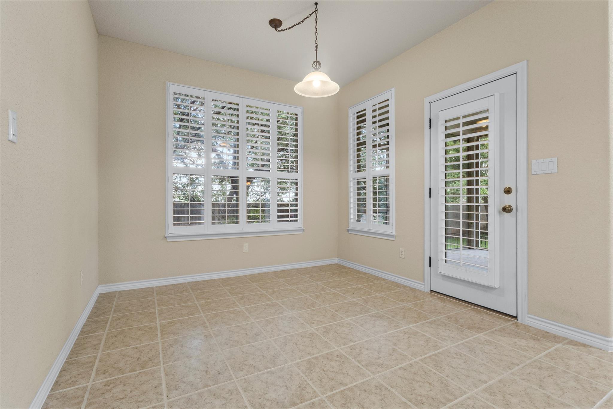 304 Brazos Dr, Georgetown, TX 78628