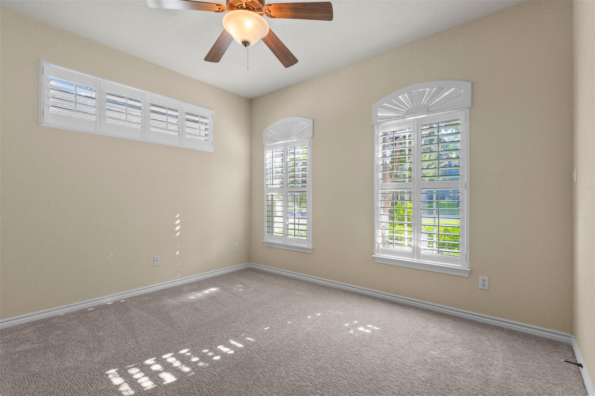 304 Brazos Dr, Georgetown, TX 78628