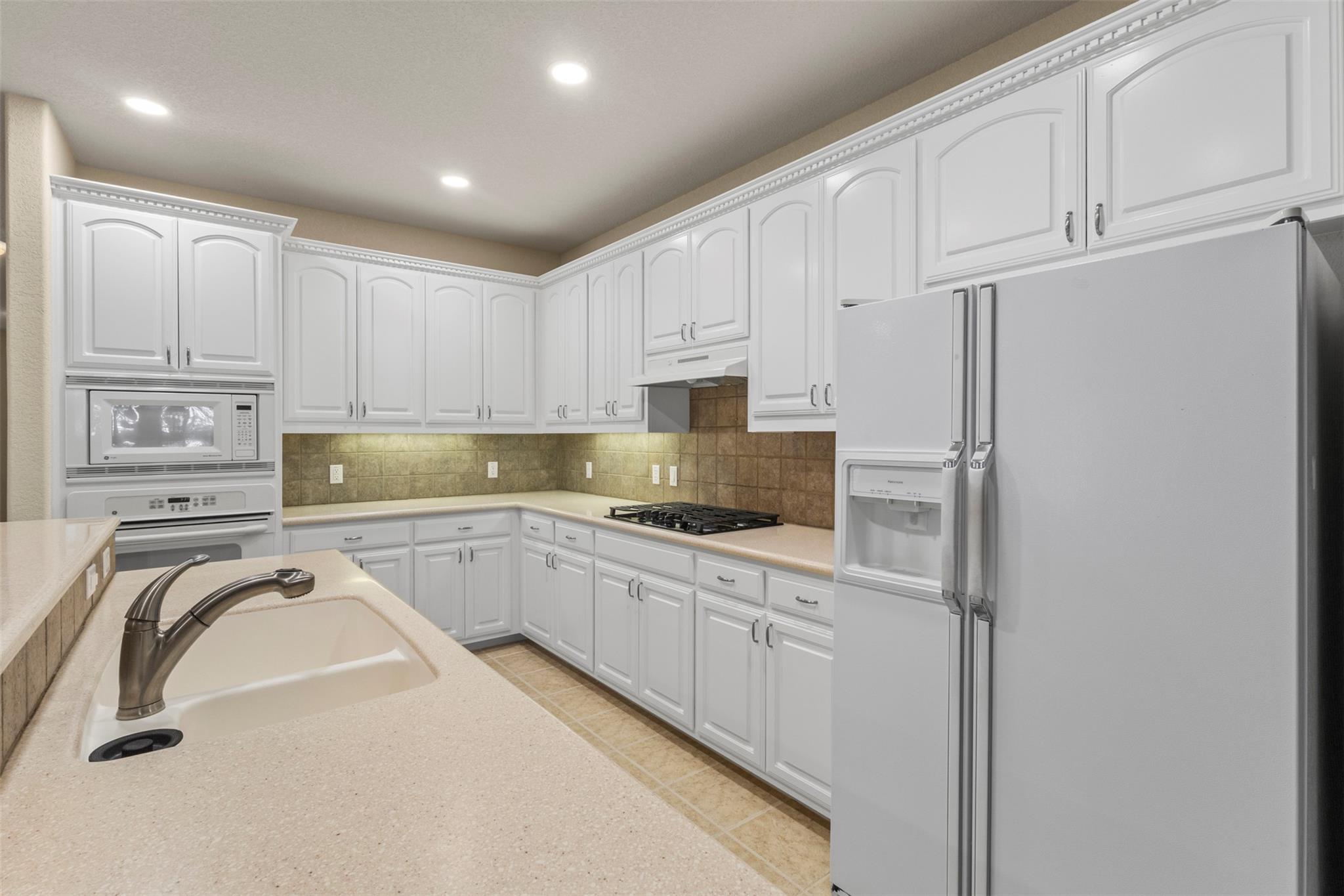 304 Brazos Dr, Georgetown, TX 78628