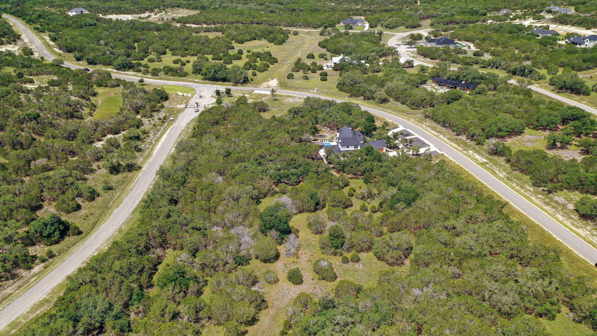 1712 Demi John Bend Rd, Canyon Lake, TX 78133