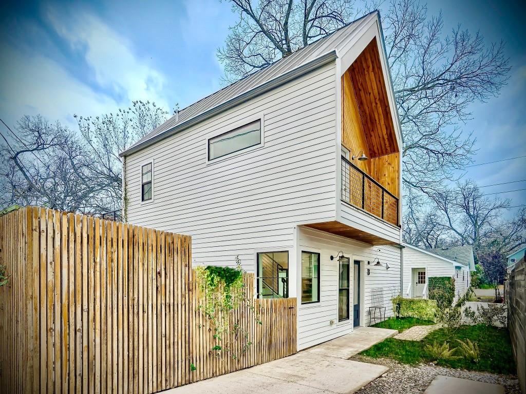 2002 Holly St # B, Austin, TX 78702