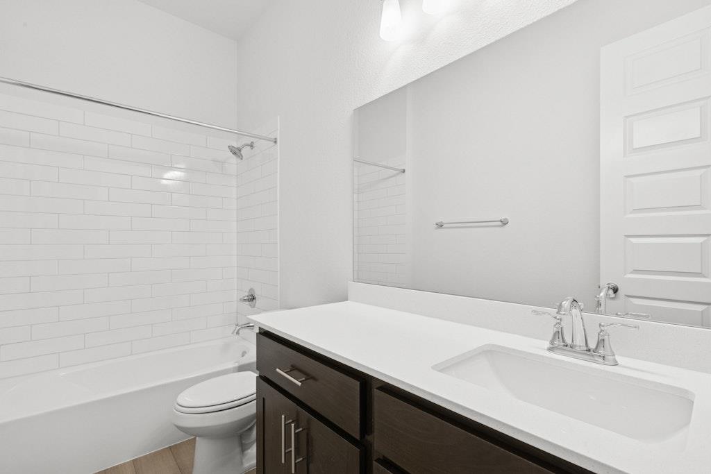 141 Big Pine Creek Ln, Bastrop, TX 78602