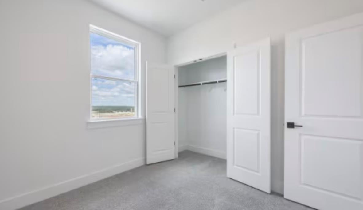 113 Sycamore Pines, Kyle, TX 78640