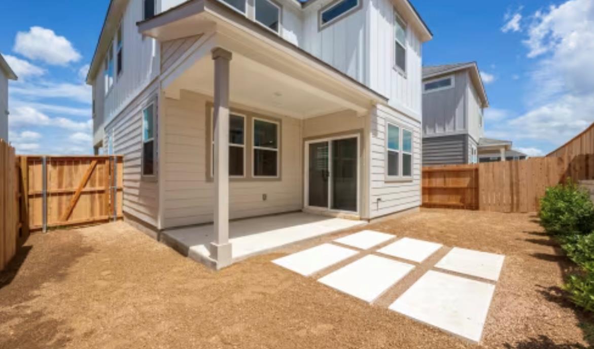 113 Sycamore Pines, Kyle, TX 78640