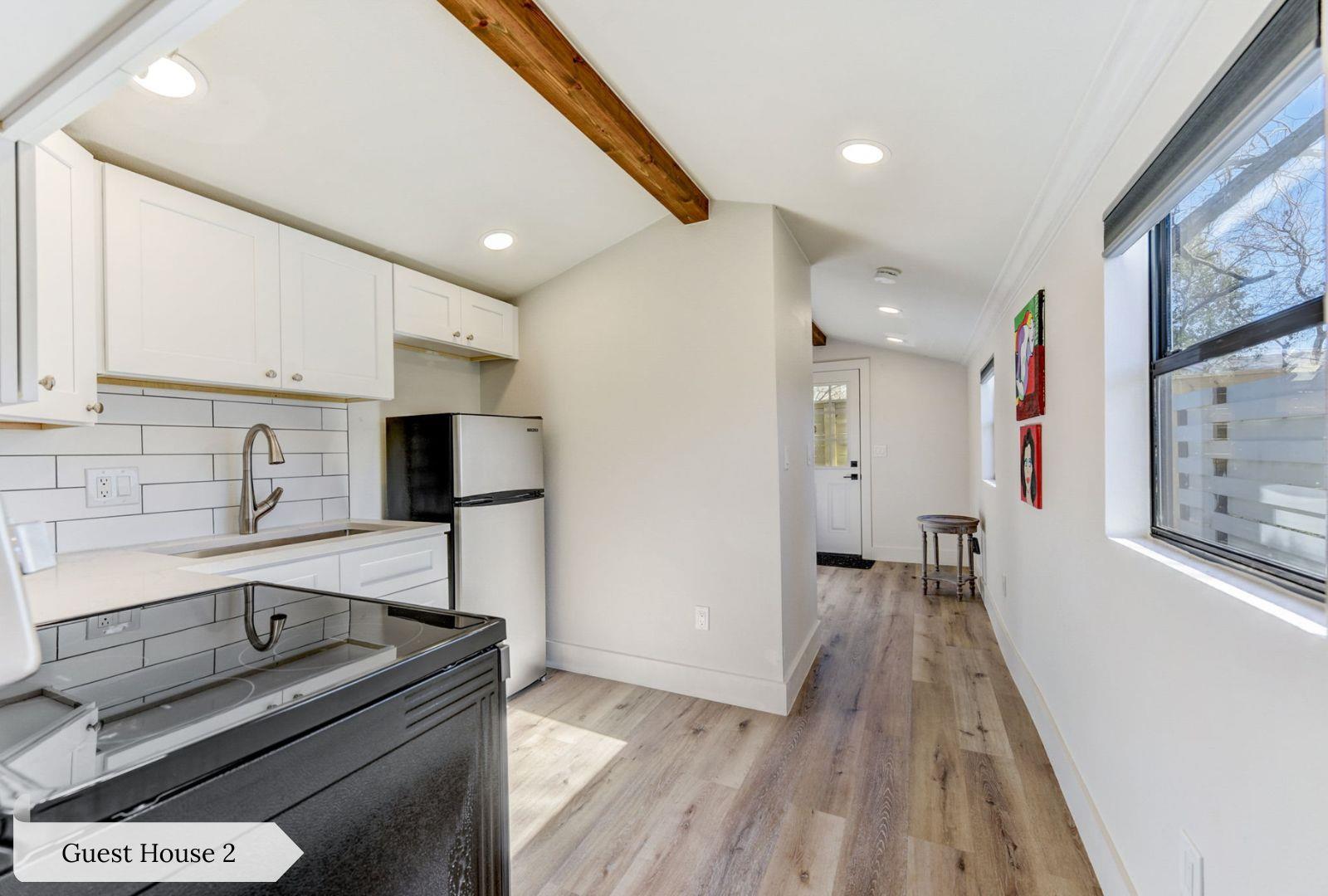 7002 Whispering Oaks Dr, Austin, TX 78745