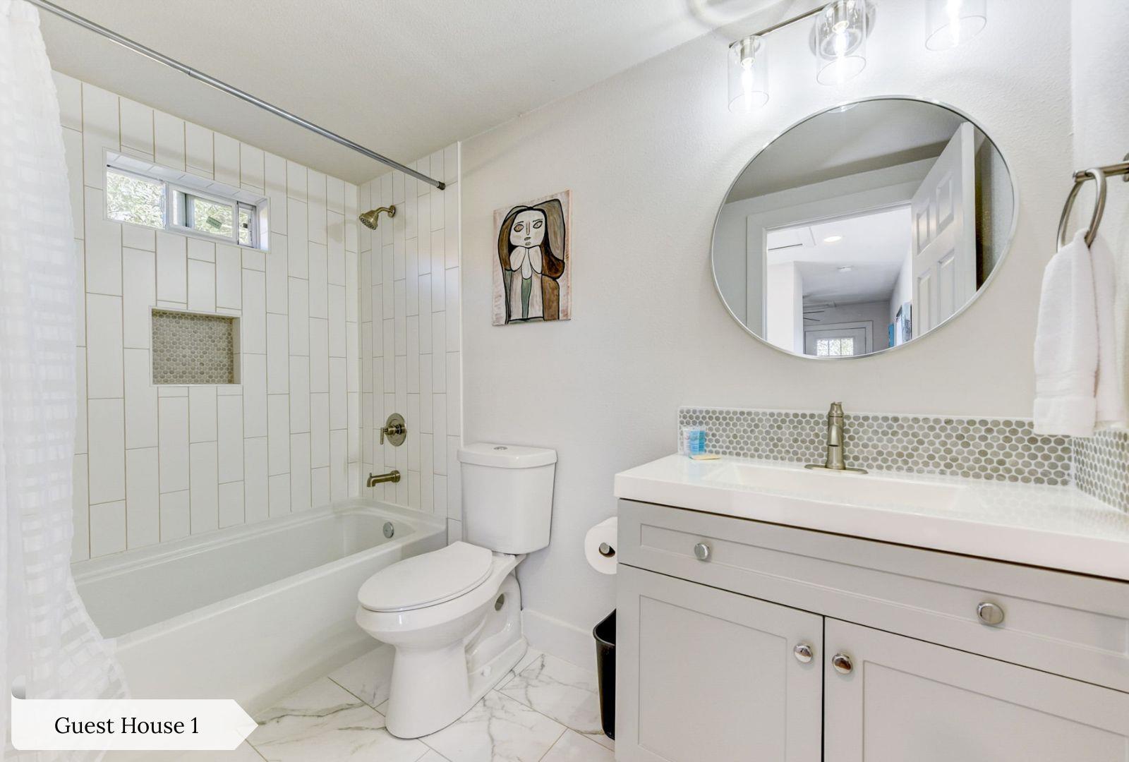 7002 Whispering Oaks Dr, Austin, TX 78745