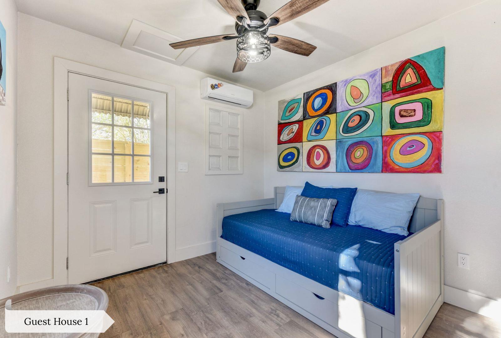 7002 Whispering Oaks Dr, Austin, TX 78745