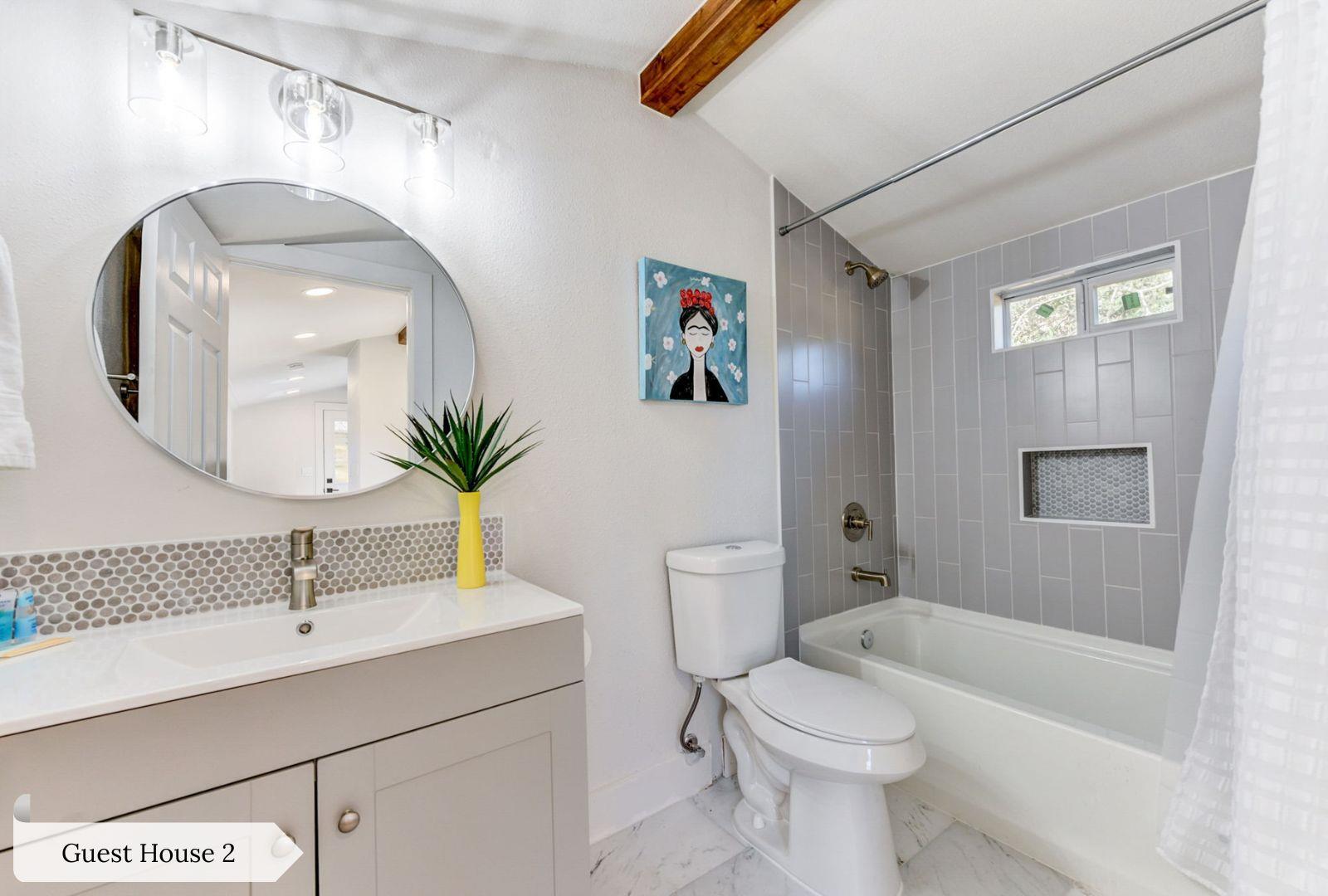 7002 Whispering Oaks Dr, Austin, TX 78745