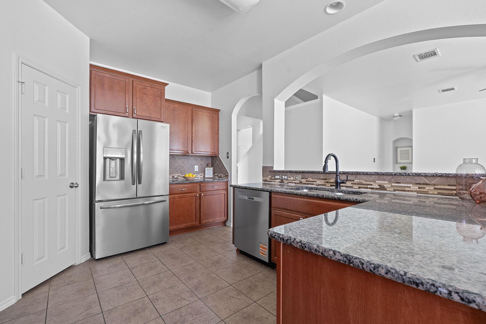 5405 Sulfur Spring Dr, Killeen, TX 76542