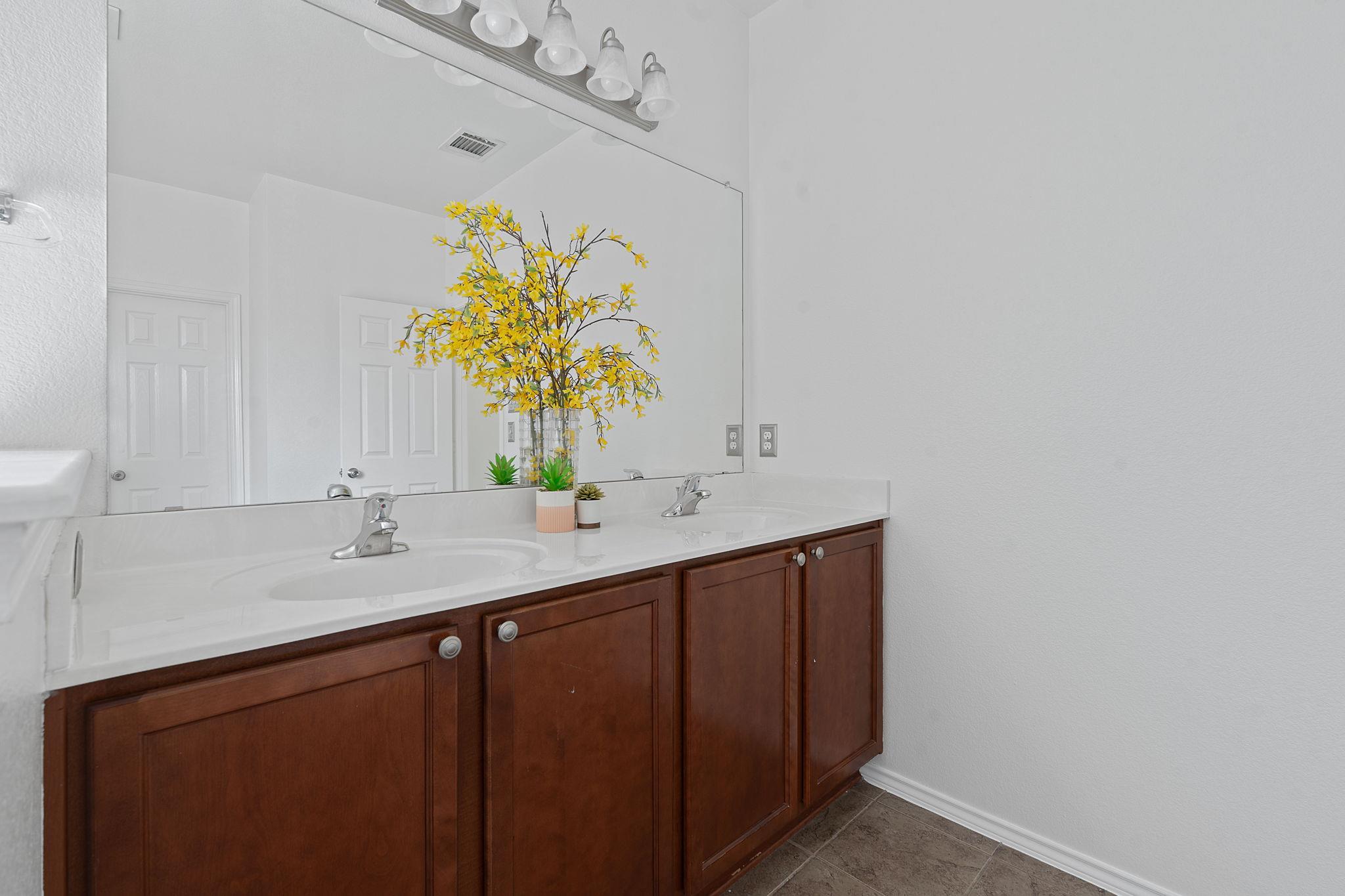 5405 Sulfur Spring Dr, Killeen, TX 76542