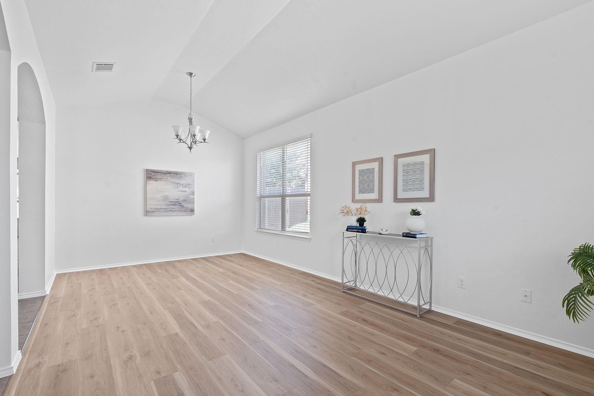 5405 Sulfur Spring Dr, Killeen, TX 76542