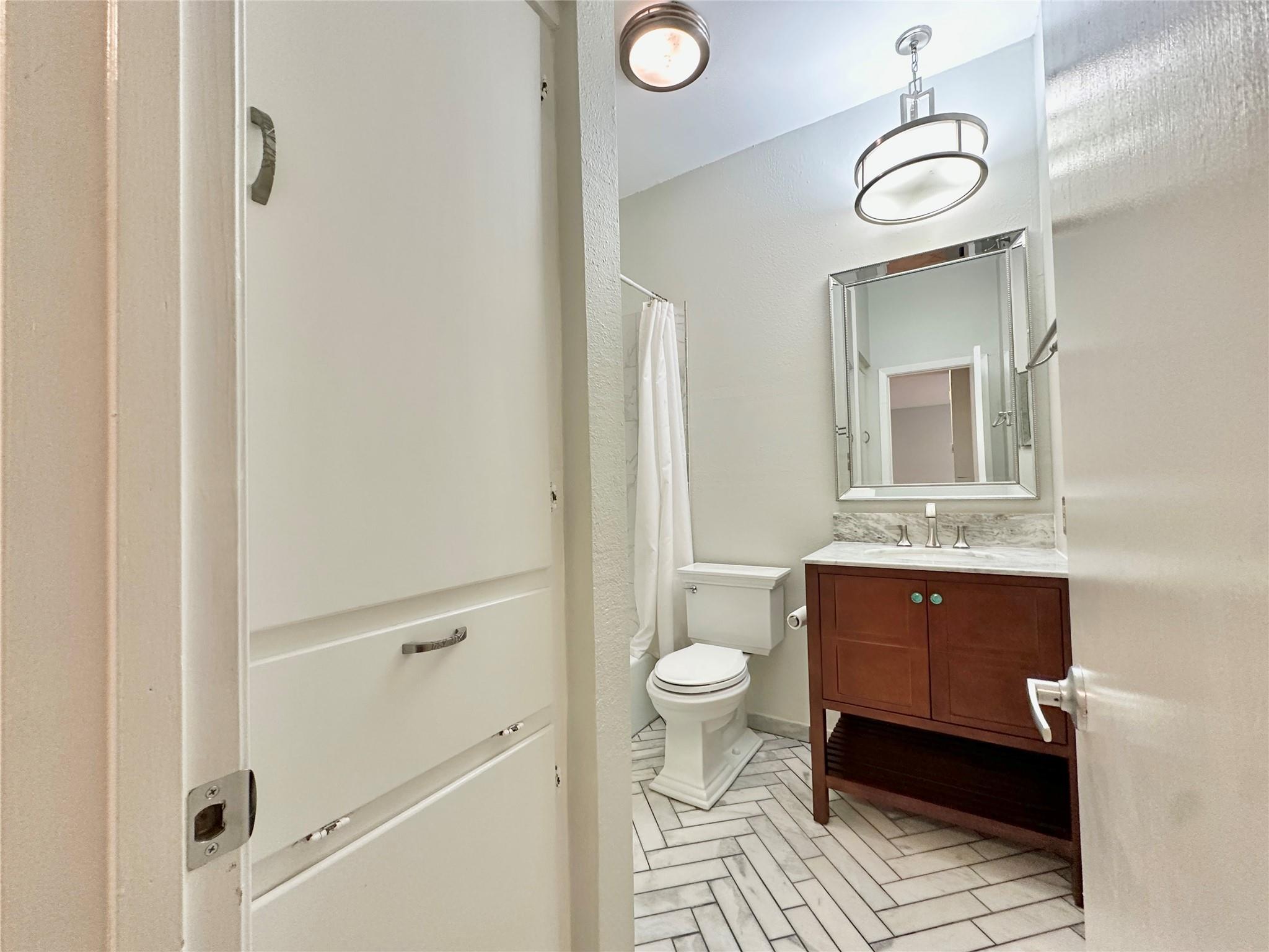 5504 Montview St # A & B, Austin, TX 78756