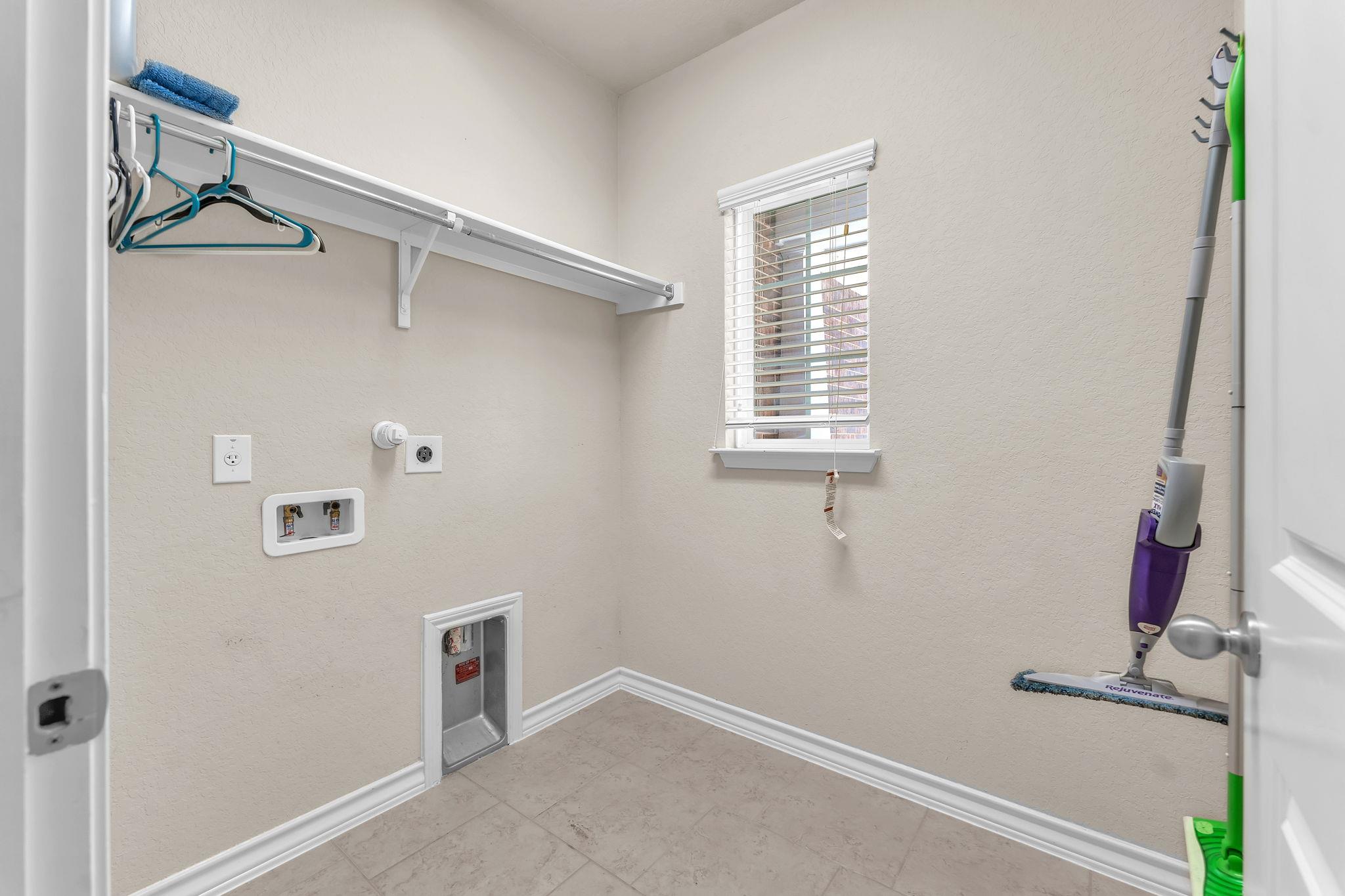 2746 Sueno Pt, San Antonio, TX 78245