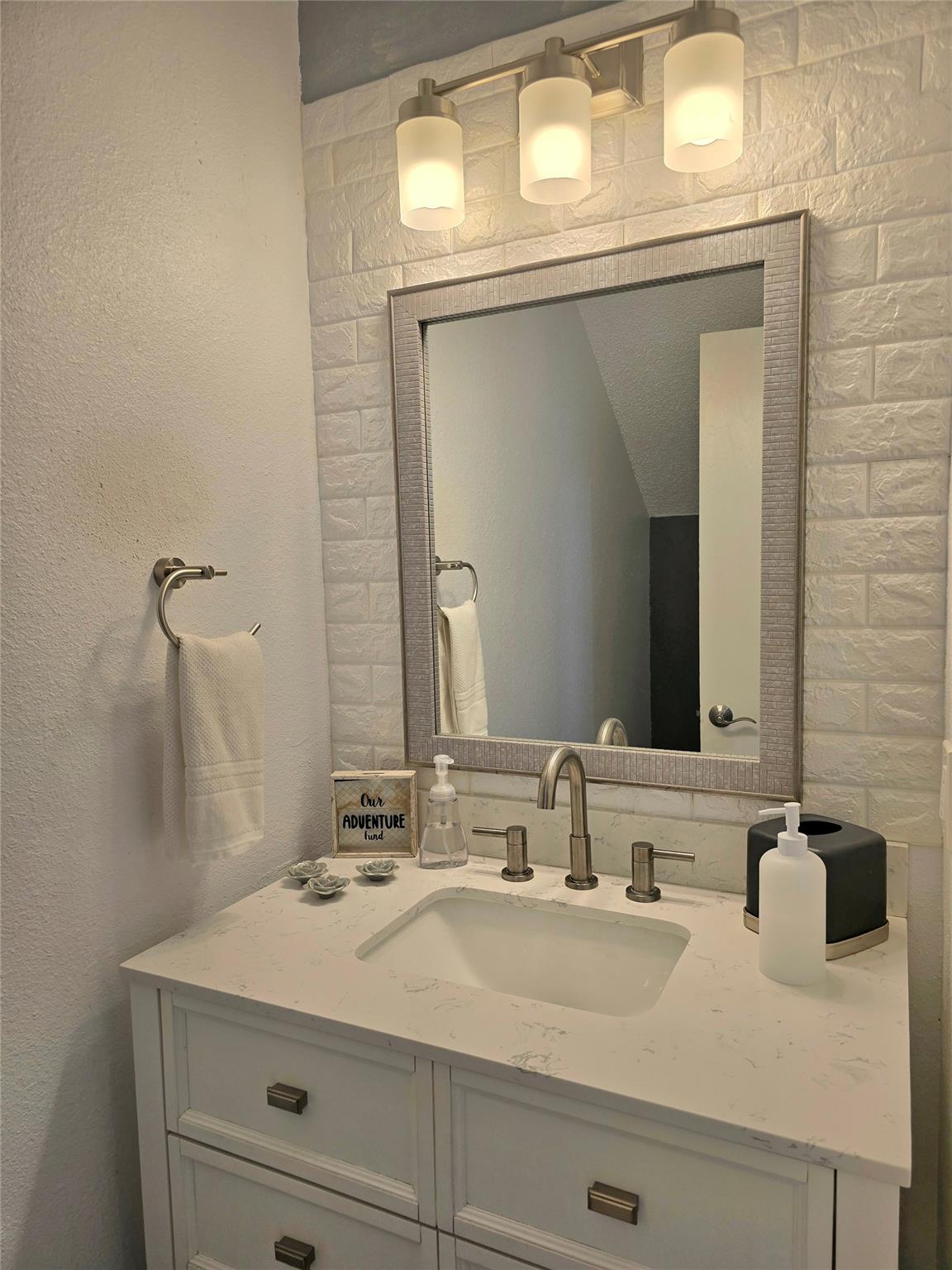 2109 Waterway Bnd, Austin, TX 78728