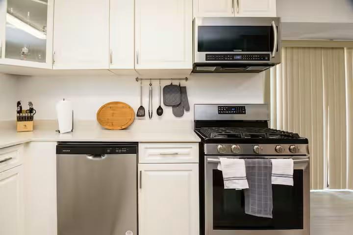 2109 Waterway Bnd, Austin, TX 78728