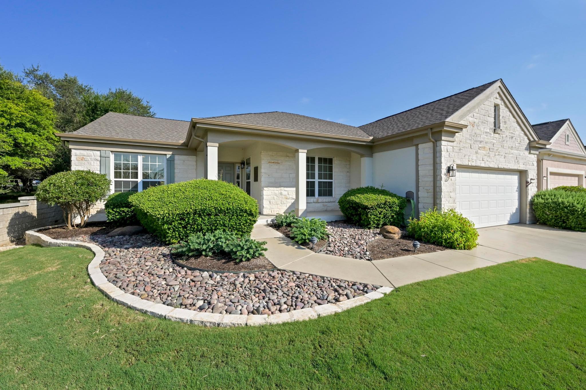 216 Armstrong Dr, Georgetown, TX 78633